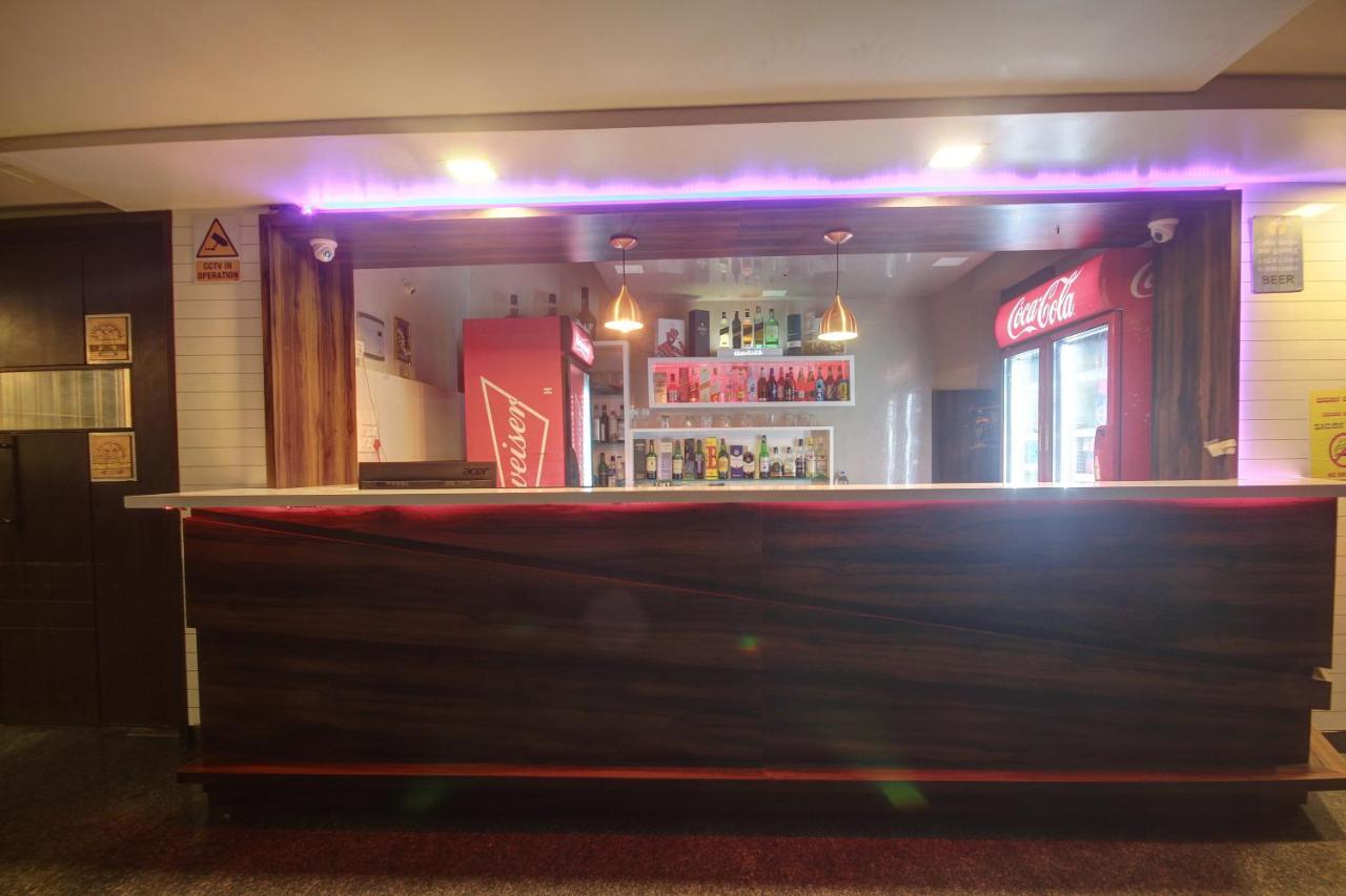 Hotel Le Grande Bijāpur Extérieur photo